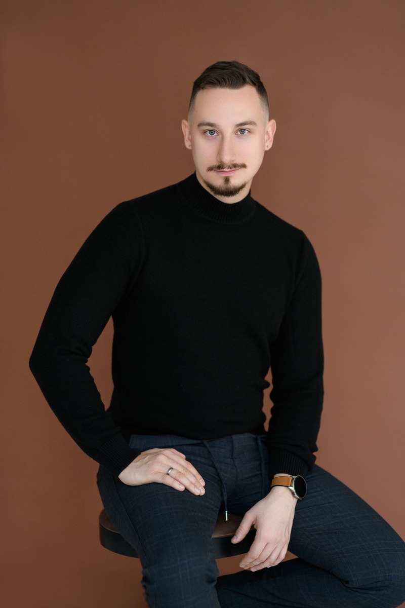 Alex Boch — Operations Strategist and AI Automation Consultant